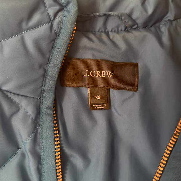 J Crew Puffer Vest - Picture 3 of 4
